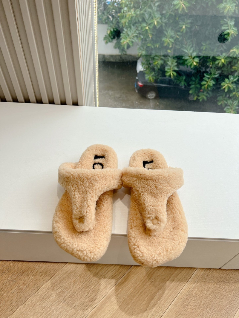 Loewe Slippers